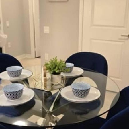 Nahani Way Properties Mississauga Ngoại thất bức ảnh